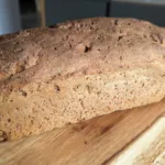 Herzhaftes Vollkornbrot mit Schneckenprotein – Einfach selbst backen
